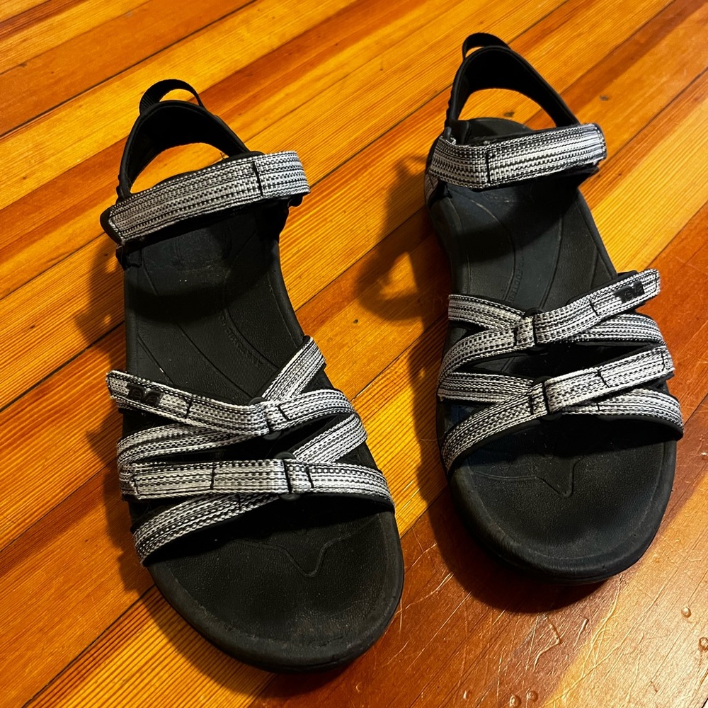 TEVA women’s Tirra Sandal
